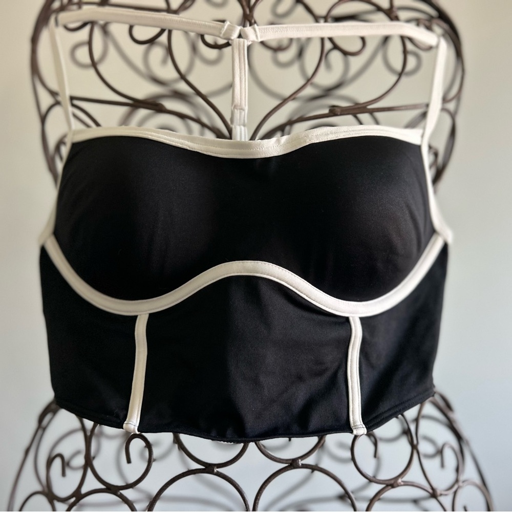 PINK Active push up T back Black Sportsbra with white and pink lining size med